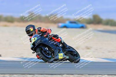media/Feb-26-2022-CVMA (Sat) [[cf63580b09]]/Race 10 Amateur Supersport Open (Holeshot)/